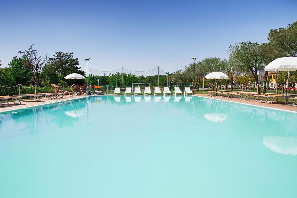 Adamo Ed Eva Resort Numana Buitenkant foto